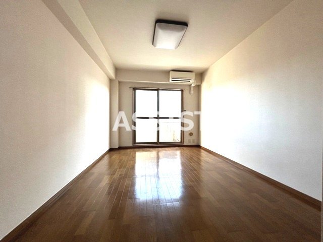 居室・リビング　※別号室参考写真