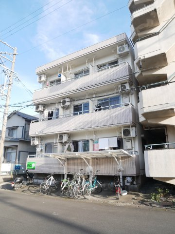 【コーポ池田の建物外観】