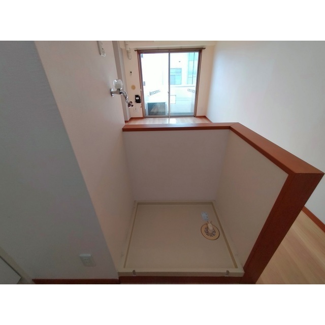 その他　洗濯機置場