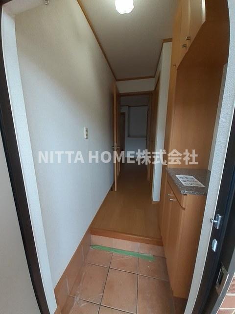 玄関　シューズボックス付きの玄関です◎