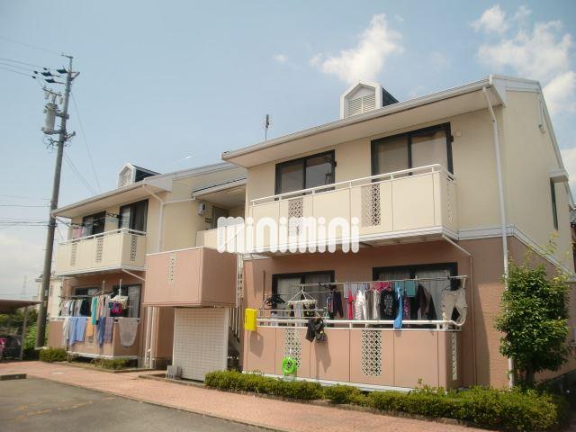 建物外観　全室角部屋のコーポ