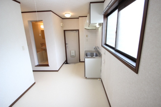 玄関　※別部屋の写真です