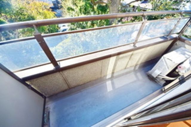 バルコニー　室内・室内設備