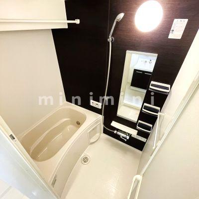 バス・シャワールーム　※写真は別号室のものですので現状優先とさせていただきます