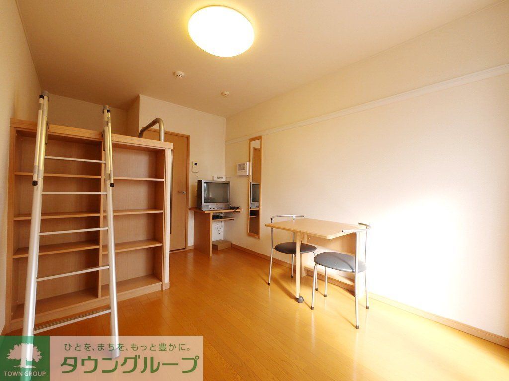 居室・リビング　収納