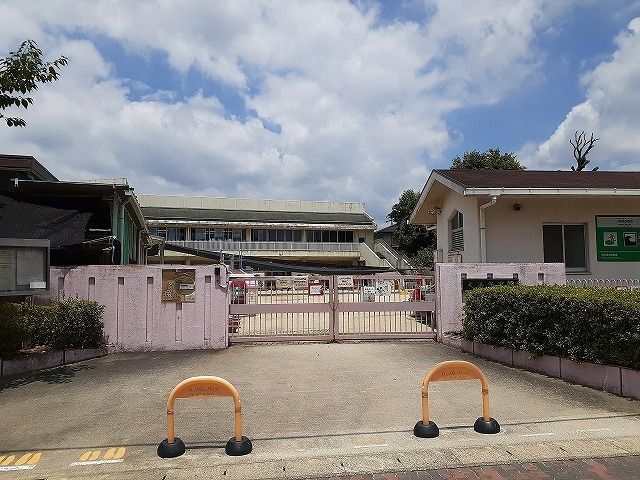 幼稚園・保育園　大浜保育園（幼稚園・保育園）まで403m