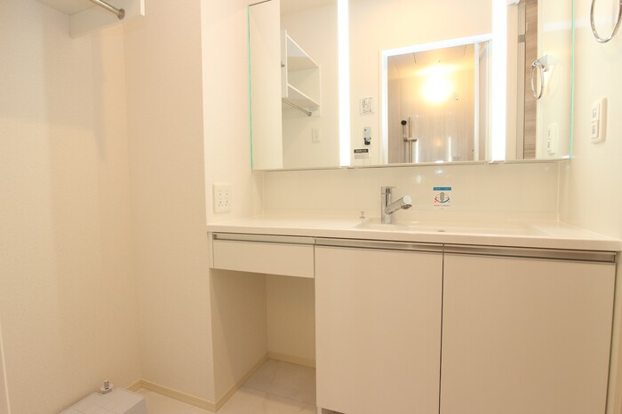 洗面設備　洗面化粧台　※現況優先