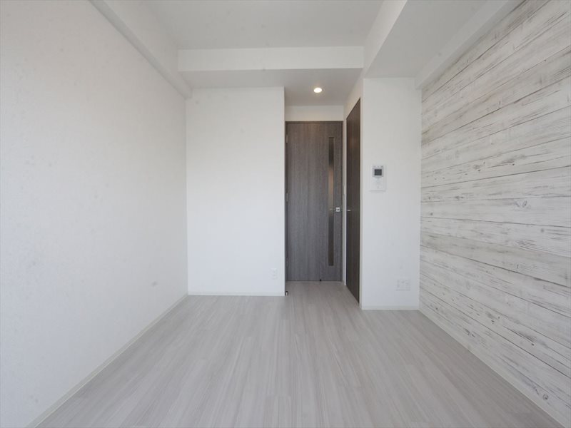 その他　洋室6.0帖　エアコン完備　バルコニーに面しています