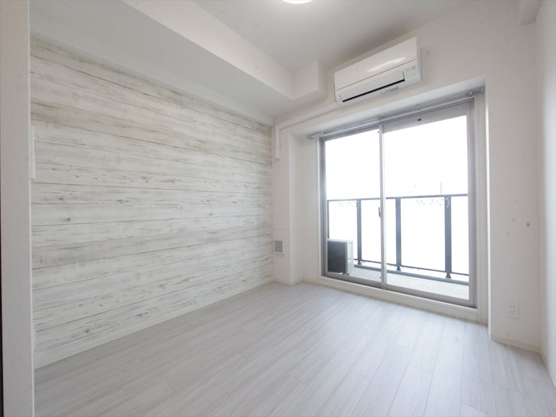 その他部屋・スペース　洋室6.0帖　エアコン完備　バルコニーに面しています