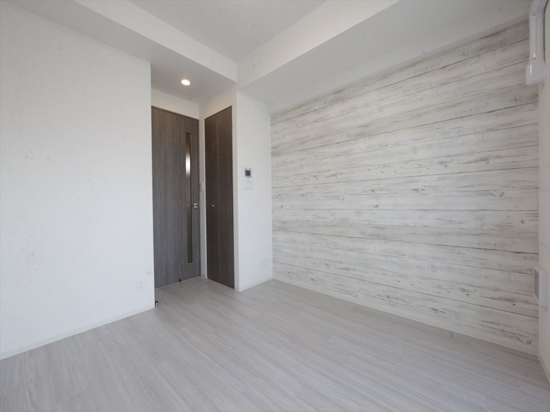 居室・リビング　洋室6.0帖　エアコン完備　バルコニーに面しています