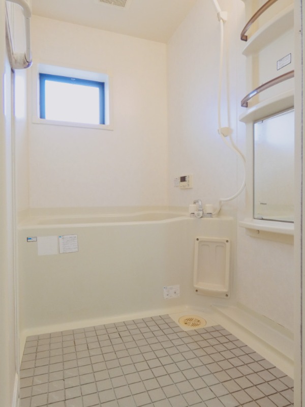 バス・シャワールーム　図面と現状に相違がある場合には現状を優先