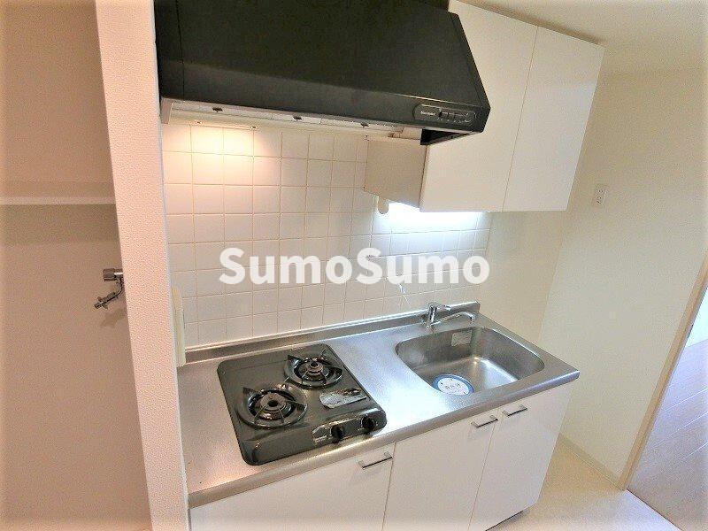 キッチン　コンパクトなキッチンで掃除もラクラク