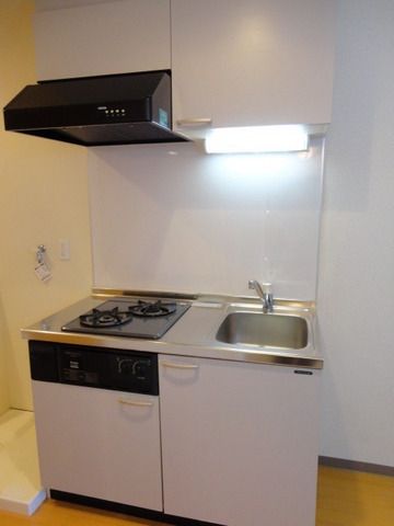 キッチン　収納スペースバッチリ！使いやすいキッチン周り