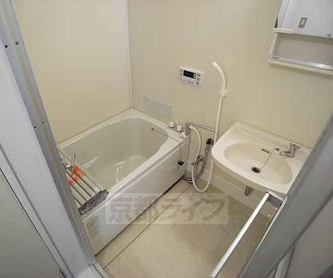 バス・シャワールーム　ゆたっり入れるセパレート