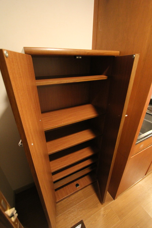 収納　※同タイプ・別部屋の参考写真です。