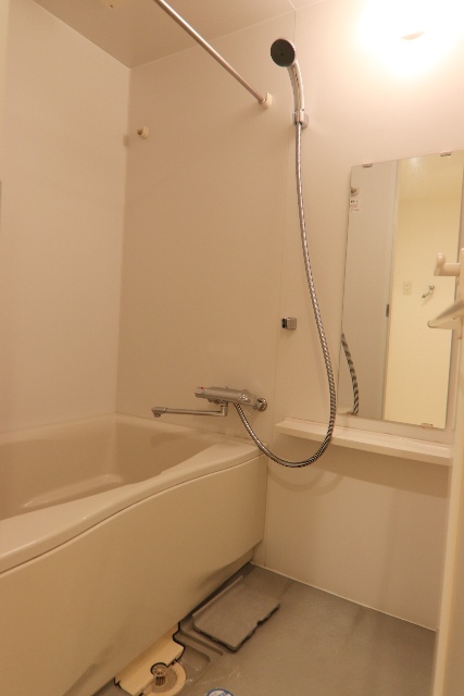 バス・シャワールーム　別室の参考写真です。※現況優先