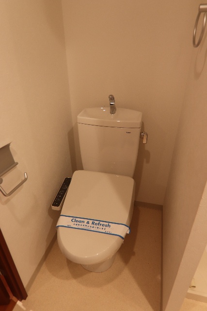 トイレ　別室の参考写真です。※現況優先