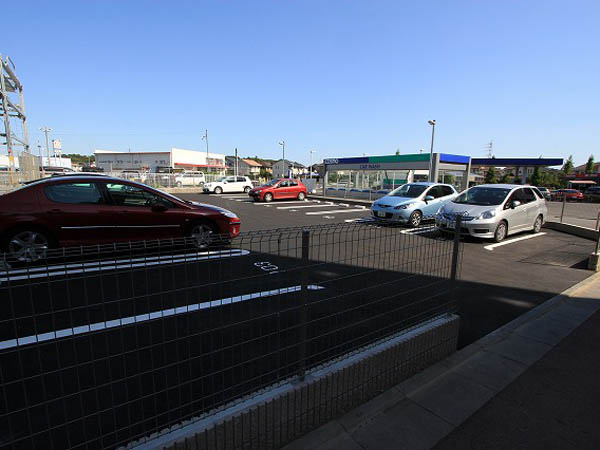 駐車場　平面駐車場