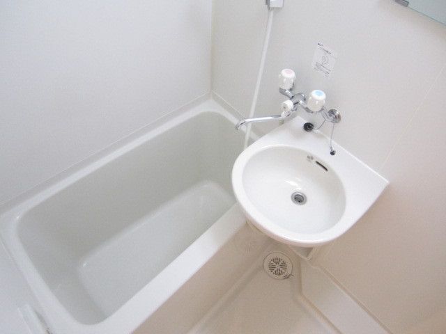 バス・シャワールーム　室内・室内設備