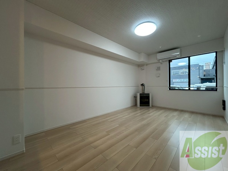 居室・リビング　広くてキレイなお部屋が広がっていて、充実した生活が送れそう。