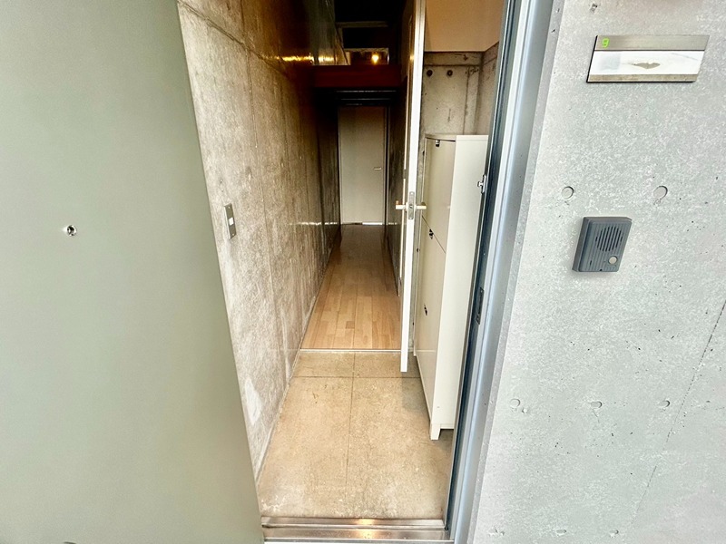 玄関　シューズボックス