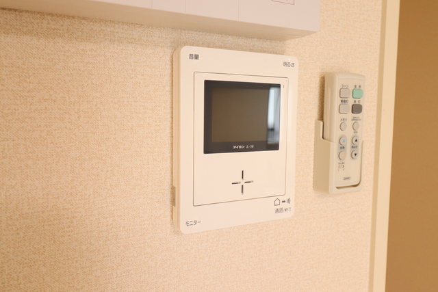 セキュリティ　モニター付インターホン