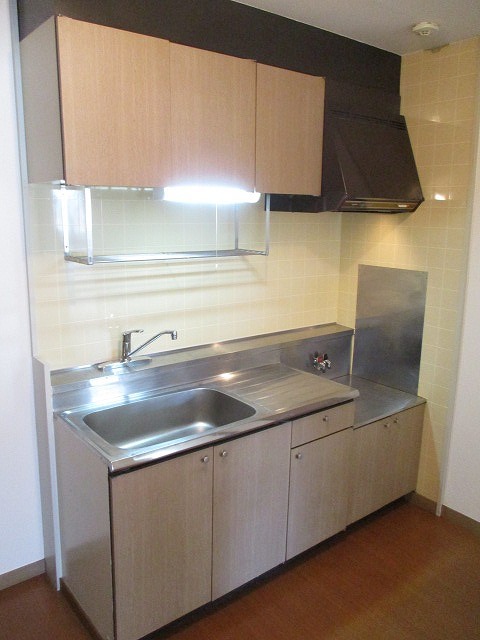 キッチン　★ガス２口コンロ設置可★