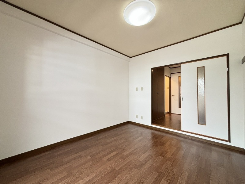 居室・リビング　別号室イメージ