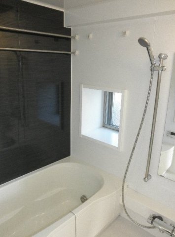 バス・シャワールーム　☆ゆっくりくつろげるお風呂☆