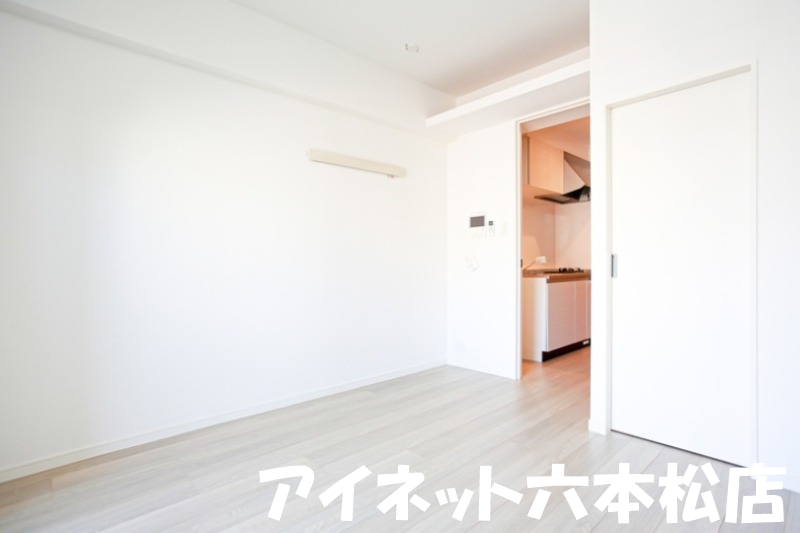 居室・リビング　広々としていいですね。