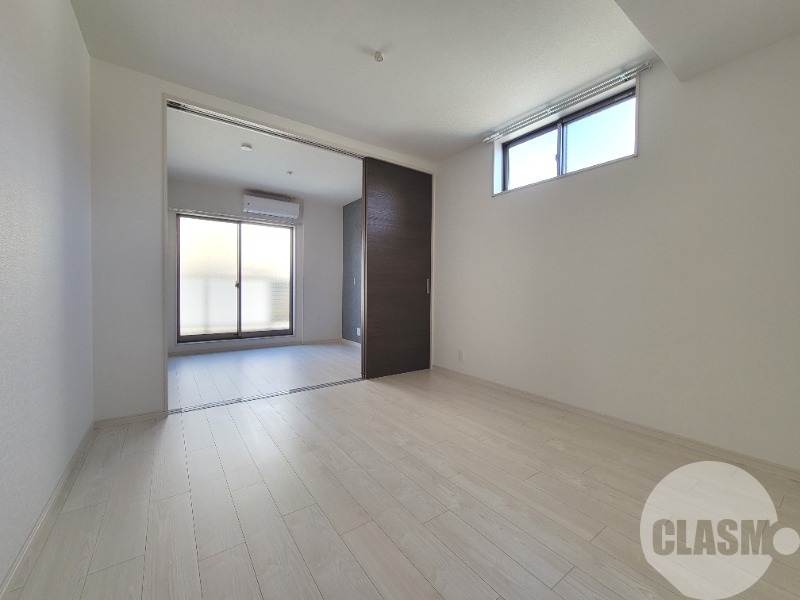 居室・リビング　開放感のあるお部屋です♪