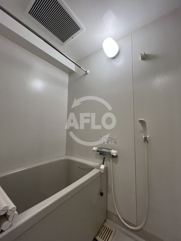 バス・シャワールーム　第18関根マンション　浴室