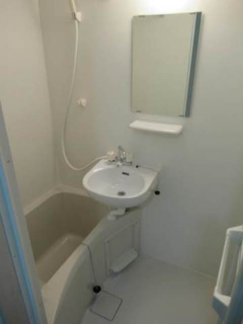 バス・シャワールーム　バスルーム