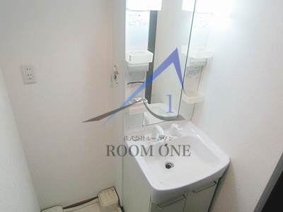 洗面設備　洗面台です。