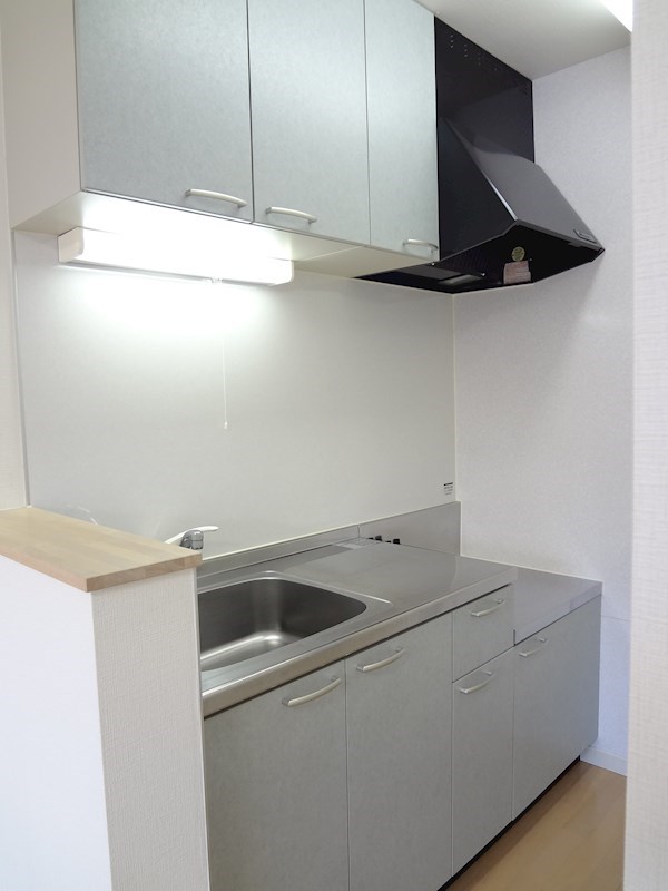 キッチン　※室内写真は別のお部屋のものです。
