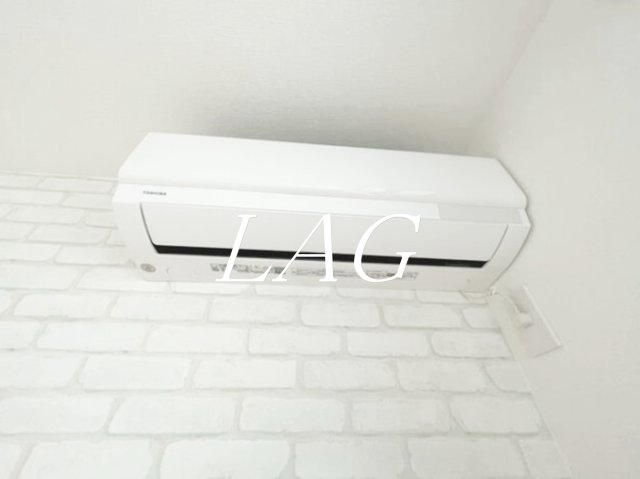 その他　エアコン付です。