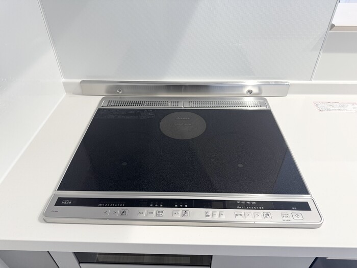 玄関　IHクッキングヒーター