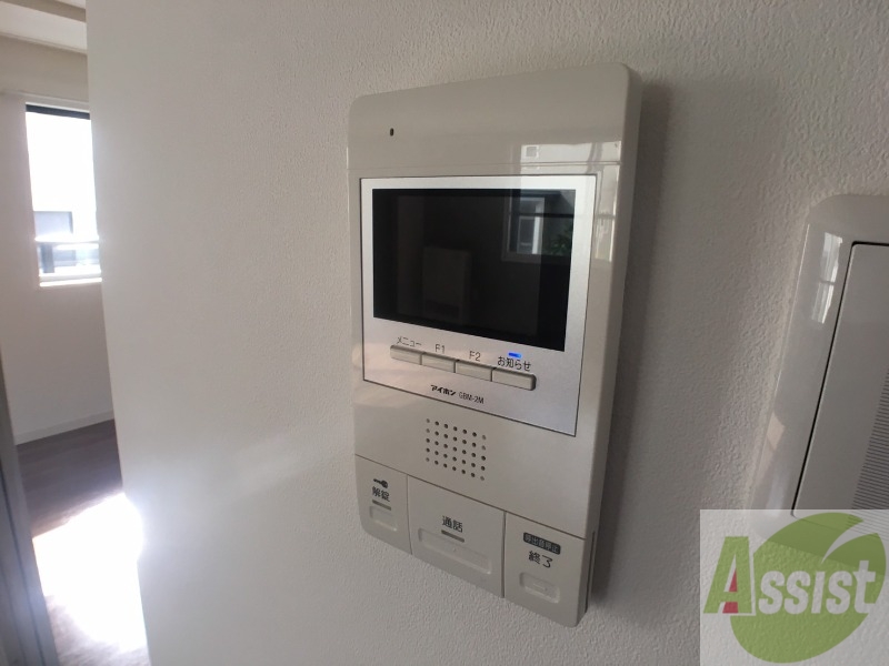 セキュリティ　インターホンで来客確認ができます。安心ですね。