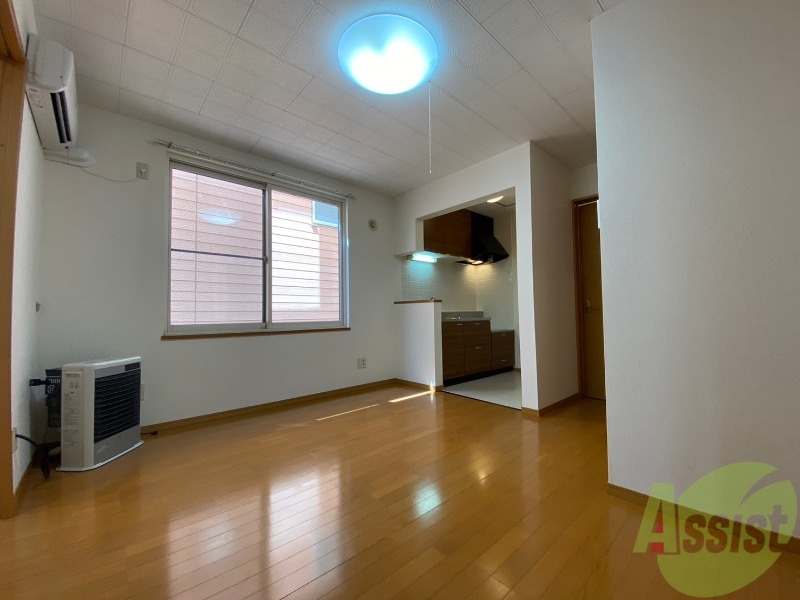 居室・リビング　広くてキレイなＬＤＫが広がっていて、充実した生活が送れそう。