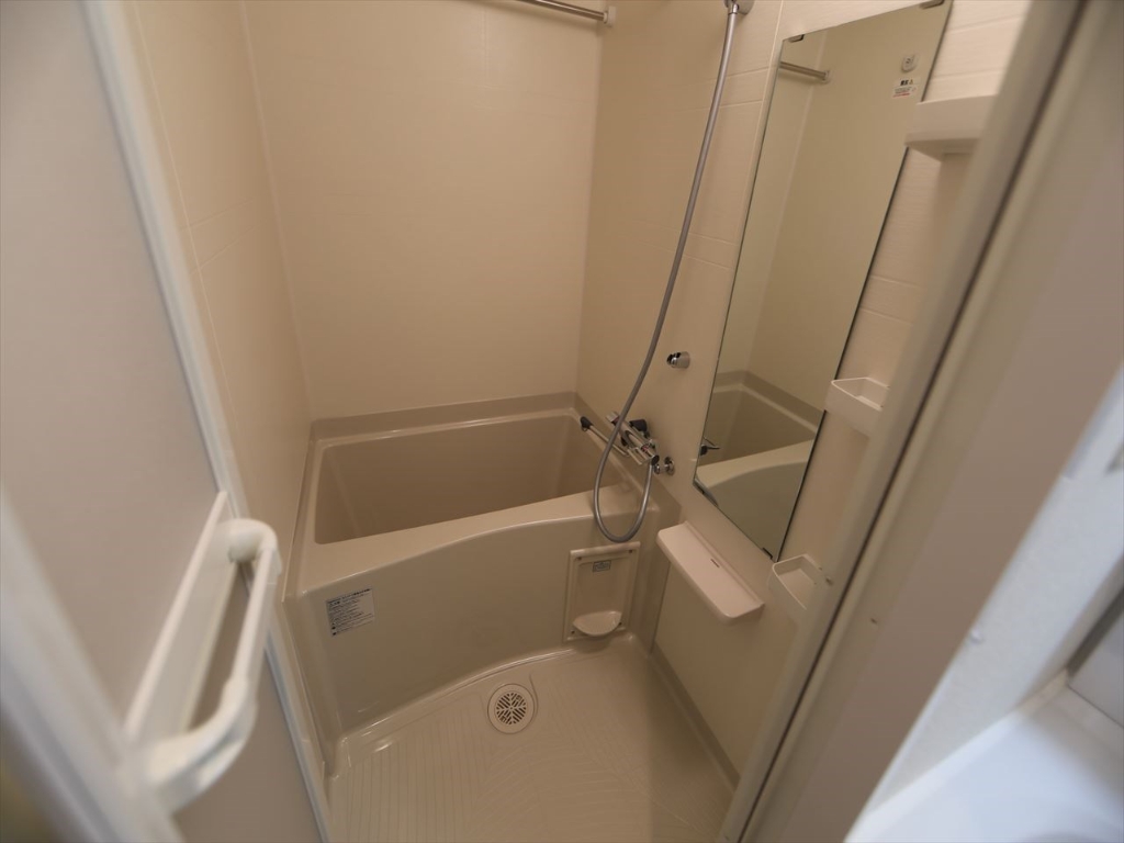 バス・シャワールーム　バスルーム　浴室暖房乾燥機付き