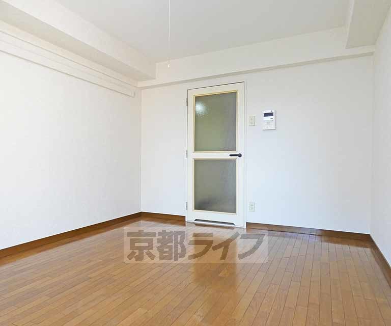 居室・リビング　綺麗な室内です。