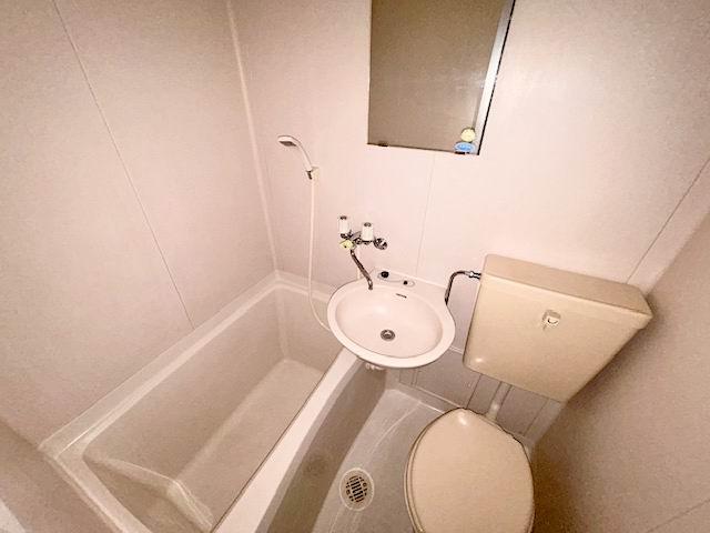 バス・シャワールーム　別号室参考写真