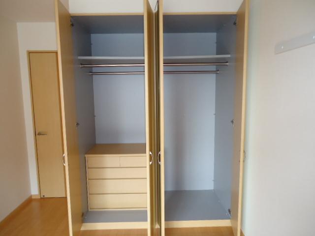 収納　クローゼット（イメージ）