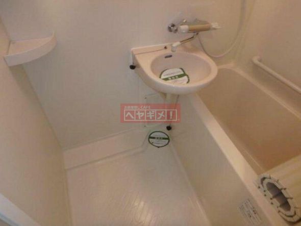 バス・シャワールーム　バス