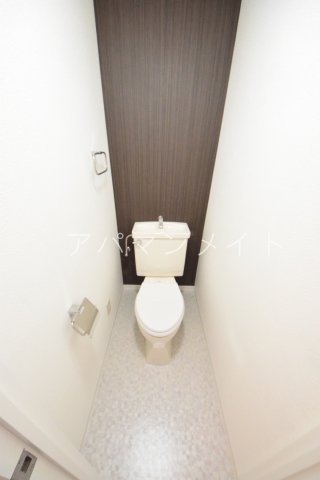 トイレ　落ち着いたトイレです