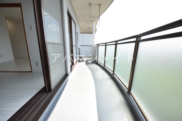 バルコニー　バルコニー付きです