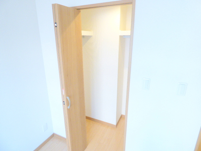 収納　クローゼットです☆