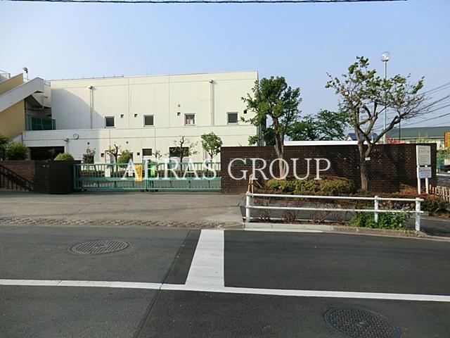 小学校　三鷹市立羽沢小学校（小学校）まで622m