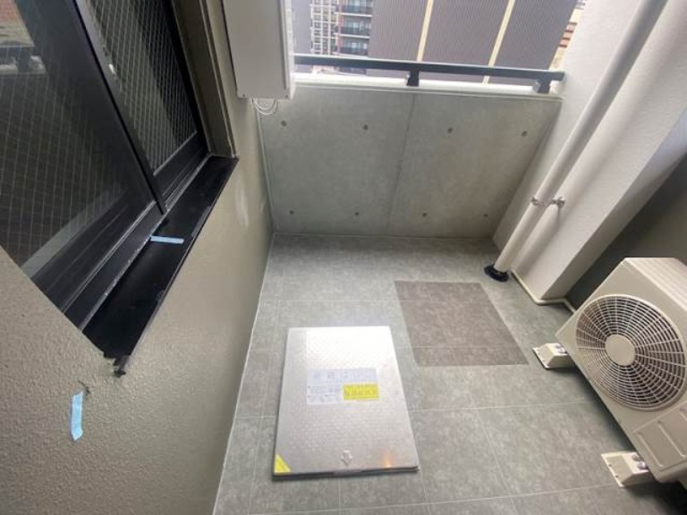 バルコニー　別号室