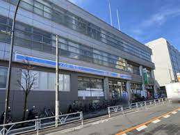 コンビニ　ローソンJPローソン代々木局店（コンビニ）まで346m